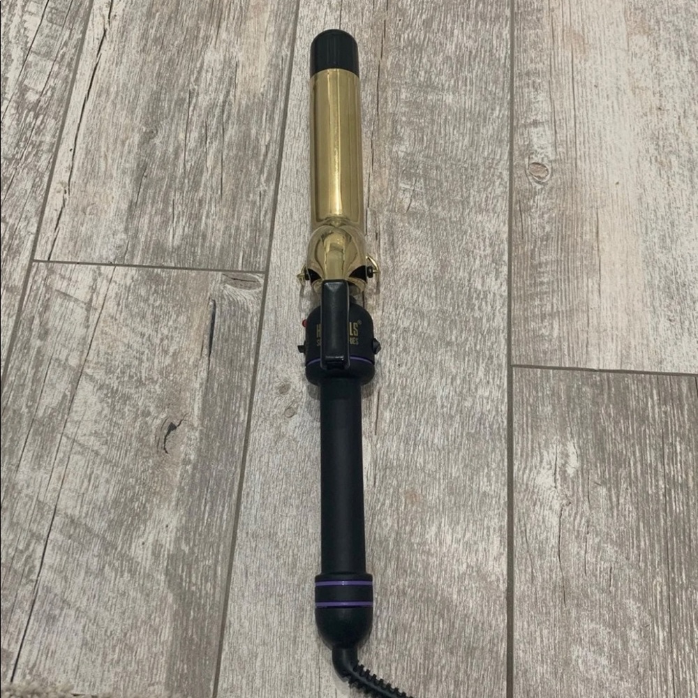 Hot tools curling iron